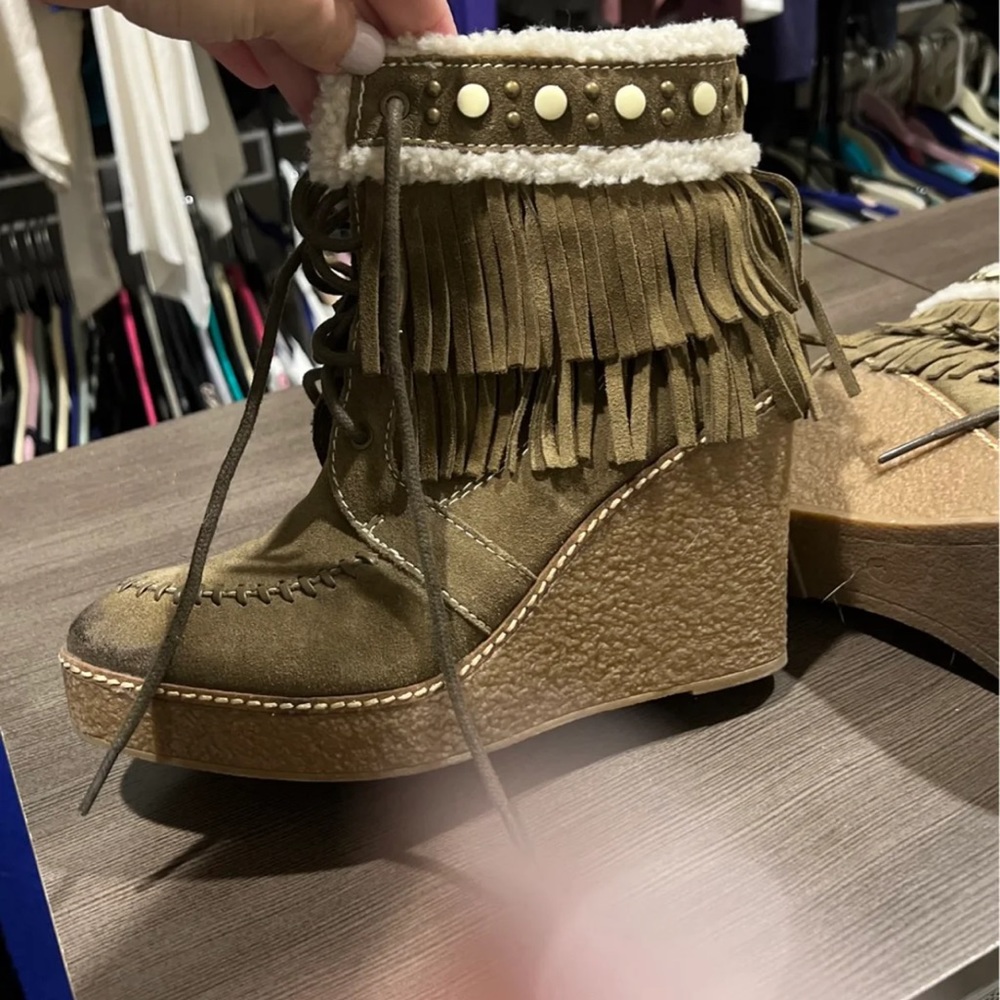 Booties - Picture 3 of 6